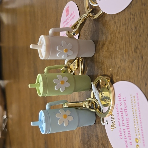 The Darling Effect Tumbler Key Chains Set of 3 - Picture 5 of 5
